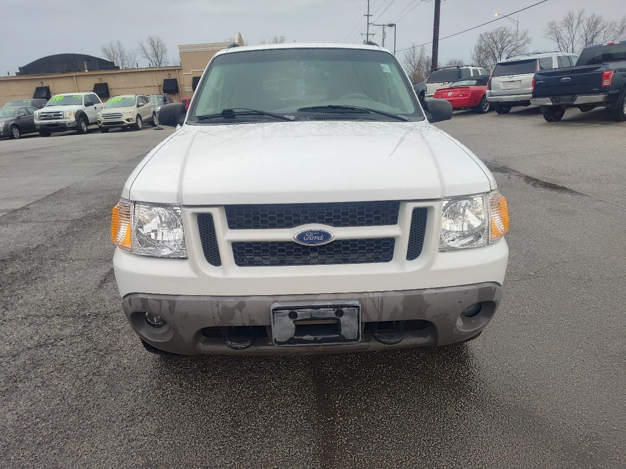 Ford Explorer Sport 2dr 102" WB 4WD XLT 2003