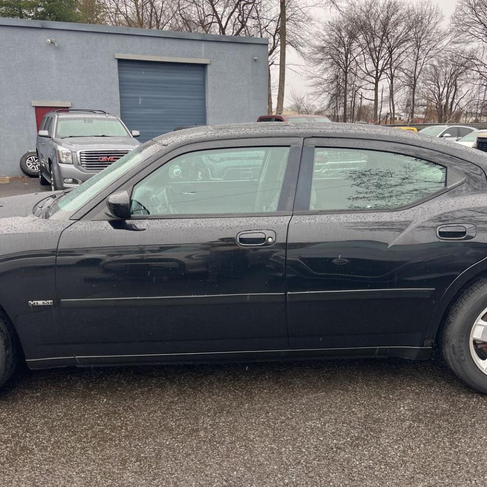 Dodge Charger 4dr Sdn 5-Spd Auto R/T AWD 2007