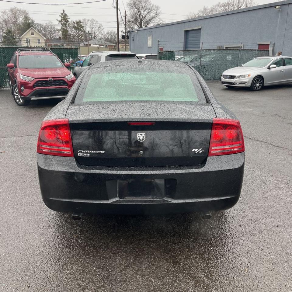 Dodge Charger 4dr Sdn 5-Spd Auto R/T AWD 2007