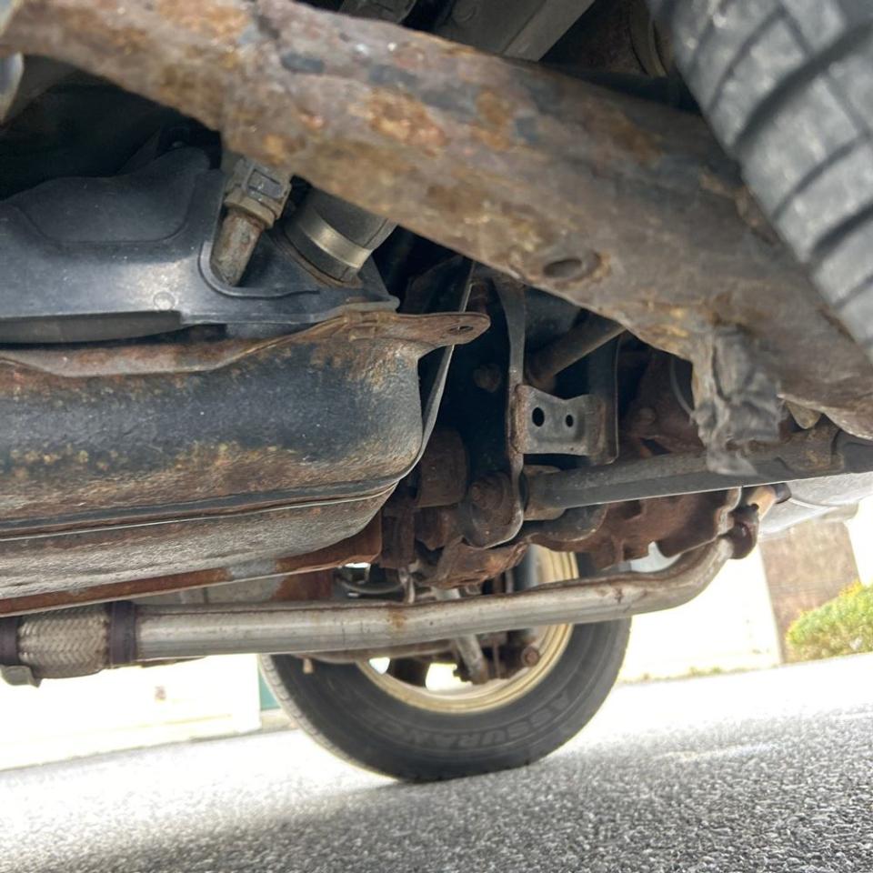 Toyota RAV4 4dr Base 4-cyl 4WD (Natl) 2001