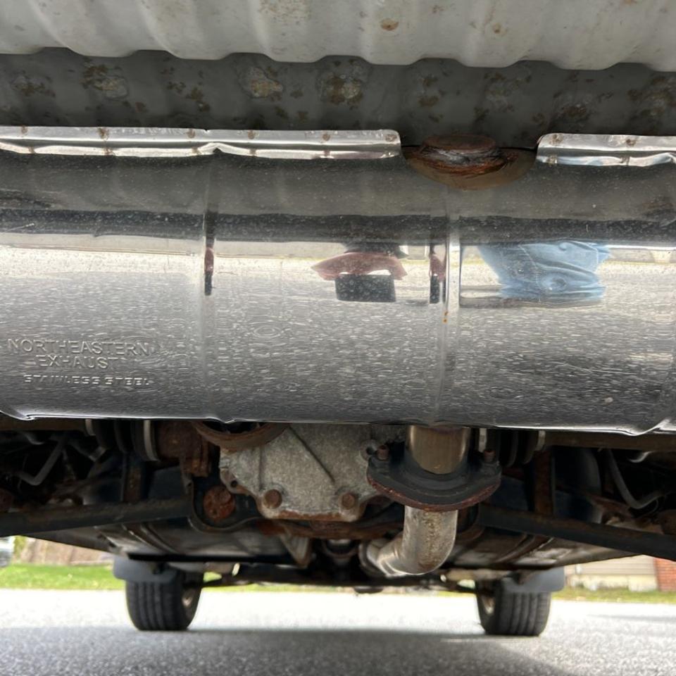 Toyota RAV4 4dr Base 4-cyl 4WD (Natl) 2001