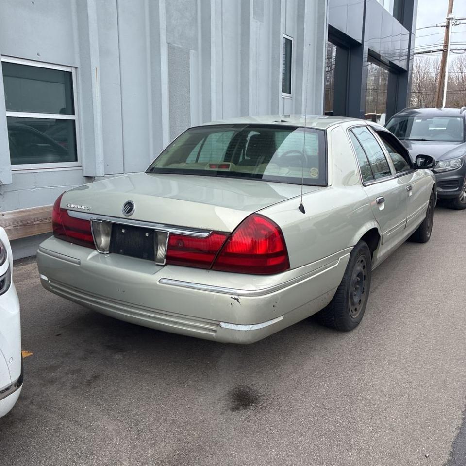 Mercury Grand Marquis 4dr Sdn GS 2005