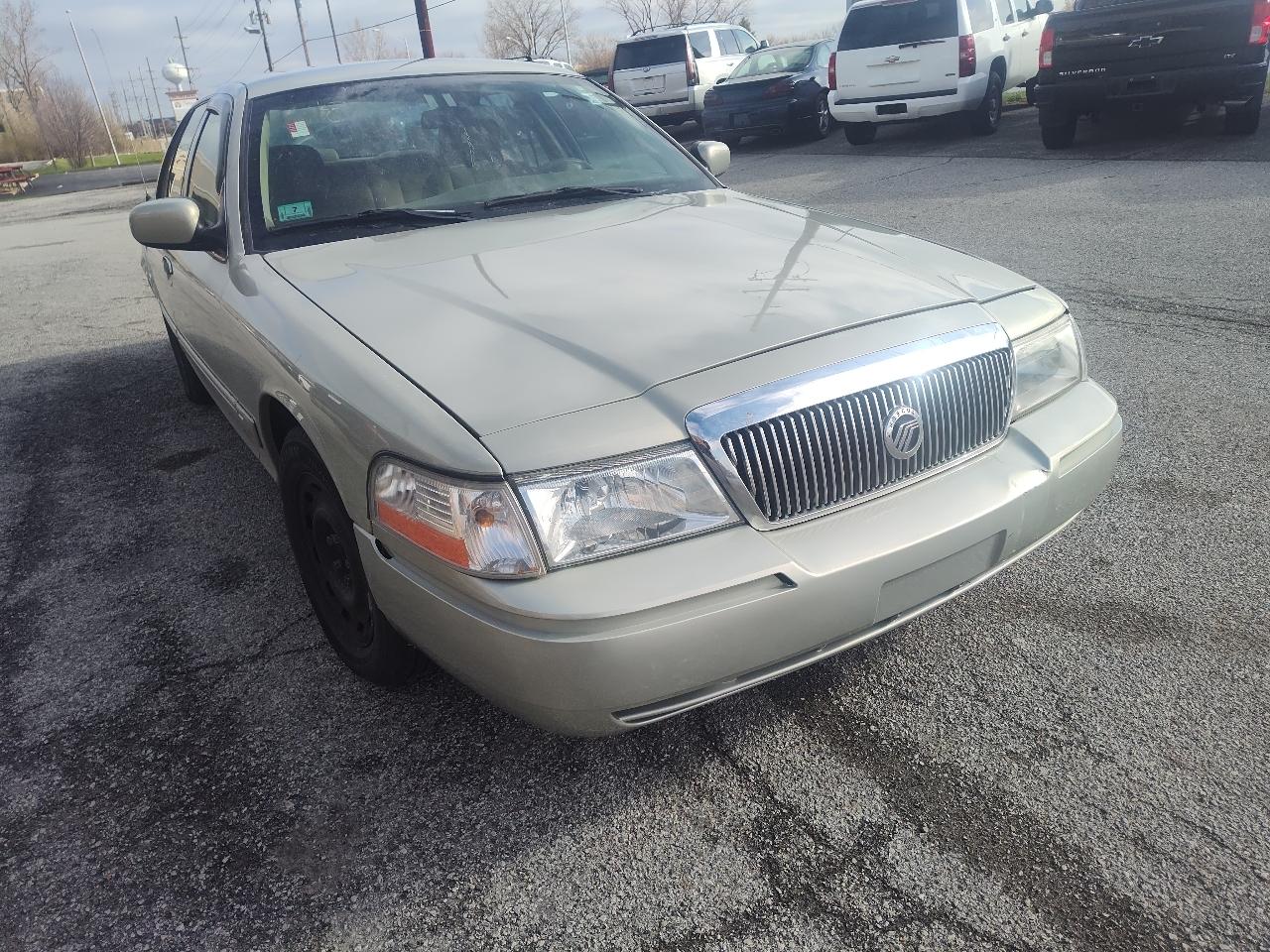 2005 Mercury Grand Marquis 4dr Sdn GS