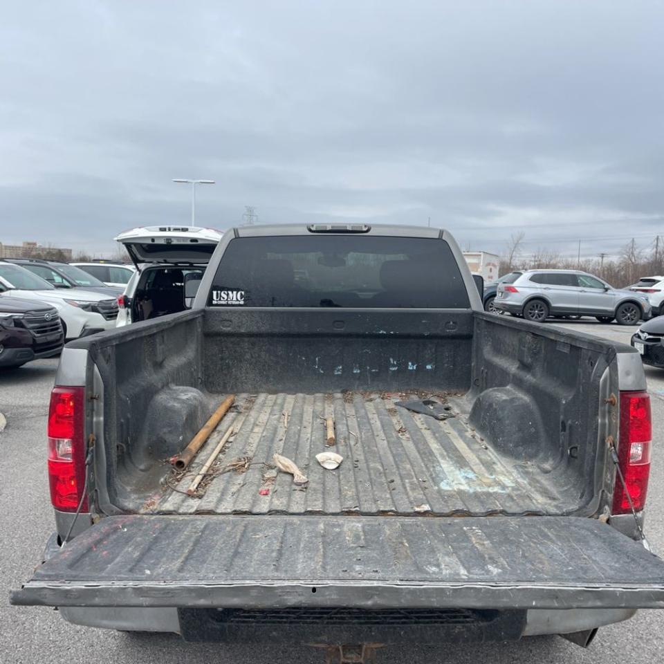 Chevrolet Silverado 1500 4WD Ext Cab 143.5" LT 2012