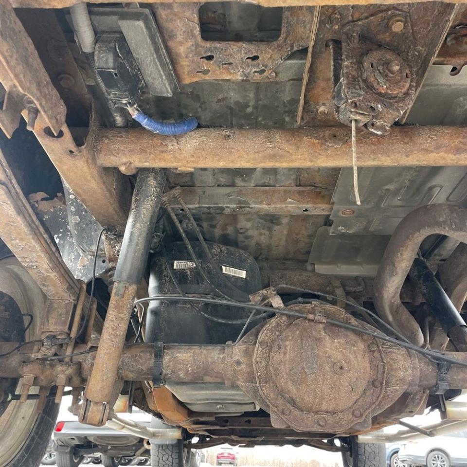 Chevrolet Silverado 1500 4WD Ext Cab 143.5" LT 2012