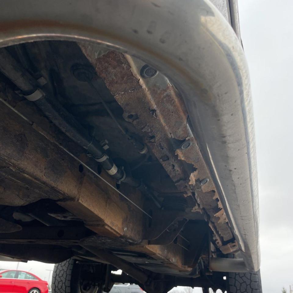 Chevrolet Silverado 1500 4WD Ext Cab 143.5" LT 2012