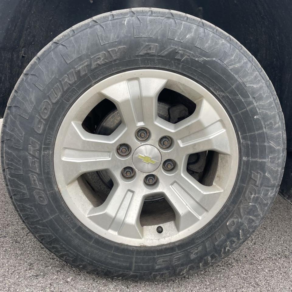 Chevrolet Silverado 1500 4WD Ext Cab 143.5" LT 2012