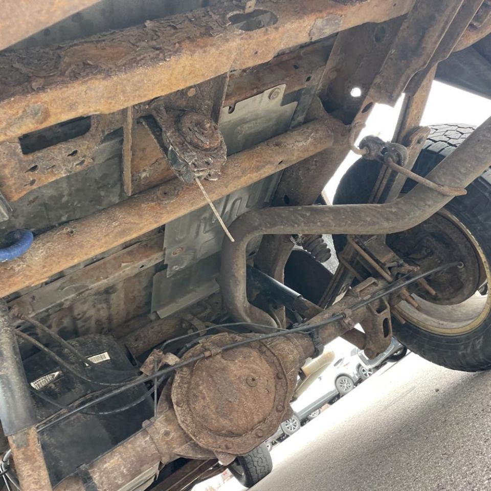 Chevrolet Silverado 1500 4WD Ext Cab 143.5" LT 2012