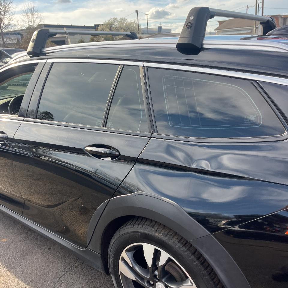 Buick Regal TourX 5dr Wgn Essence AWD 2018