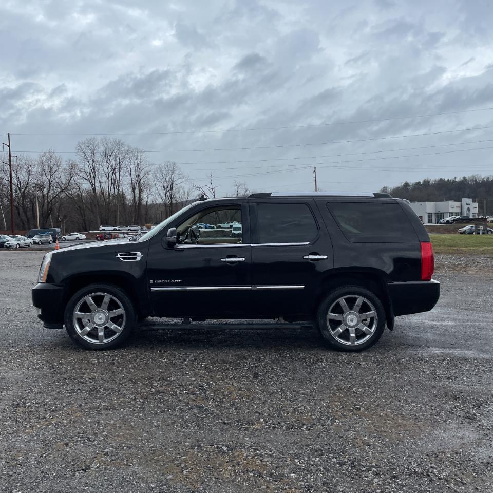 Cadillac Escalade AWD 4dr 2008