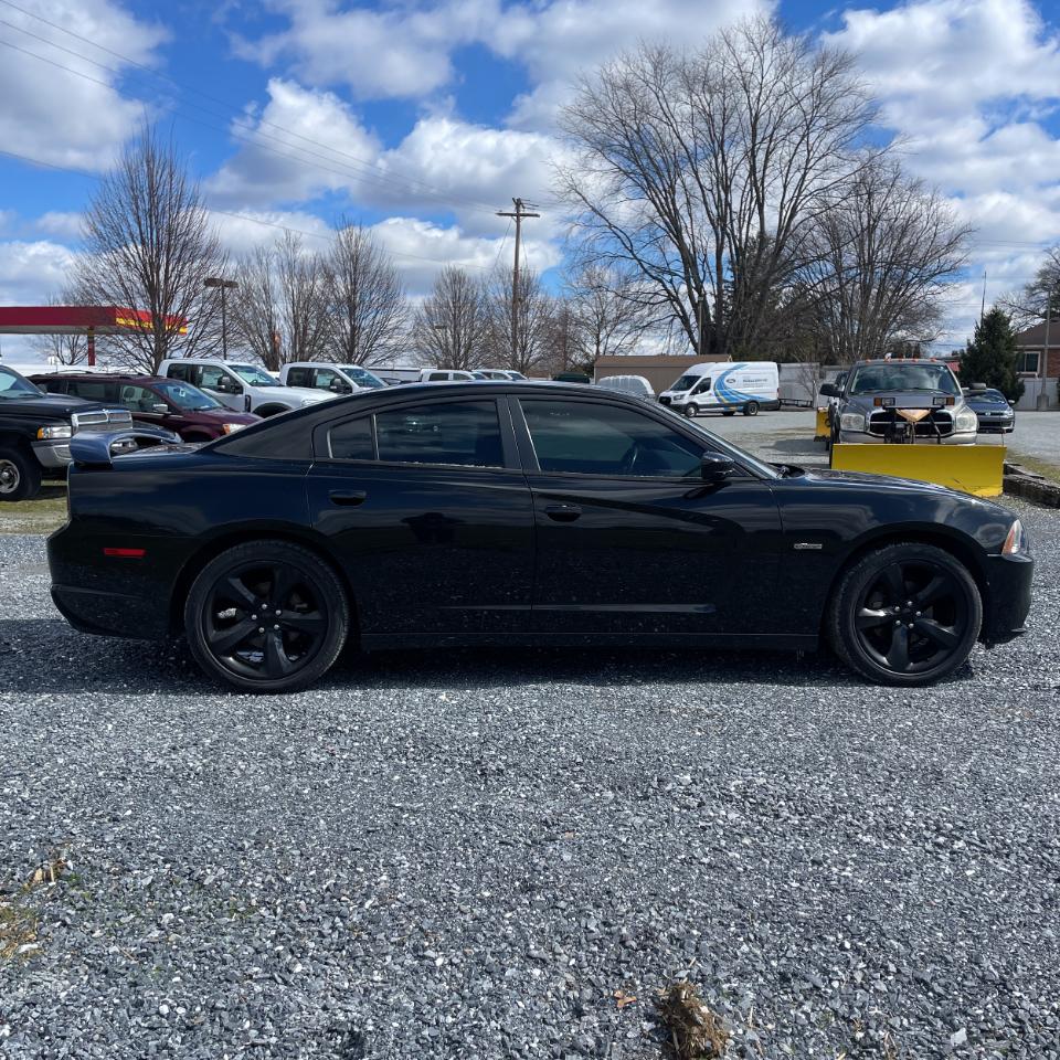 Dodge Charger 4dr Sdn SXT 100th Anniversary RWD *Ltd Avail* 2014