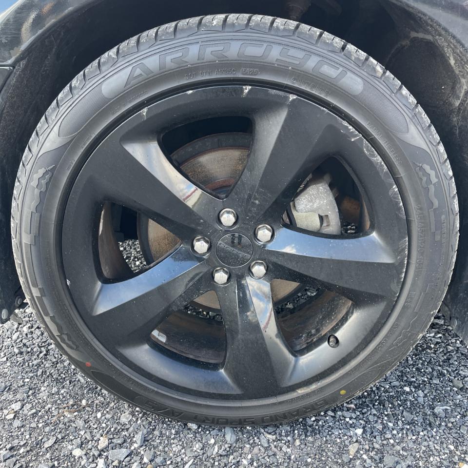 Dodge Charger 4dr Sdn SXT 100th Anniversary RWD *Ltd Avail* 2014