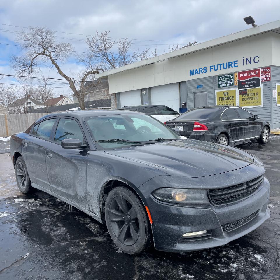 Dodge Charger 4dr Sdn SXT RWD 2016