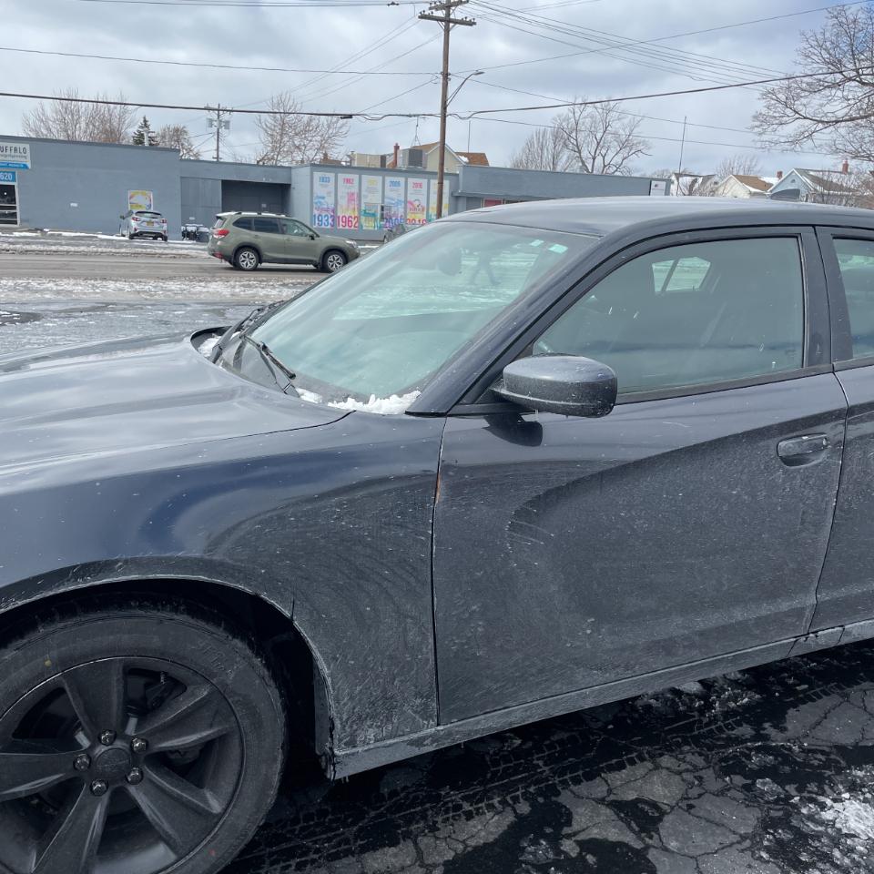 Dodge Charger 4dr Sdn SXT RWD 2016