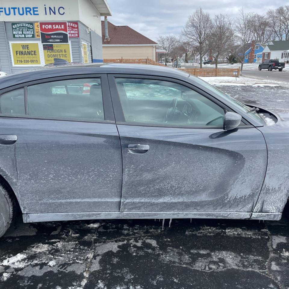 Dodge Charger 4dr Sdn SXT RWD 2016