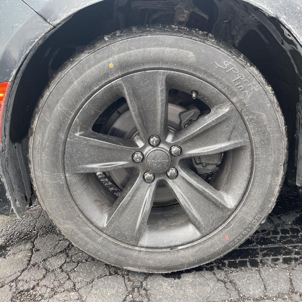 Dodge Charger 4dr Sdn SXT RWD 2016