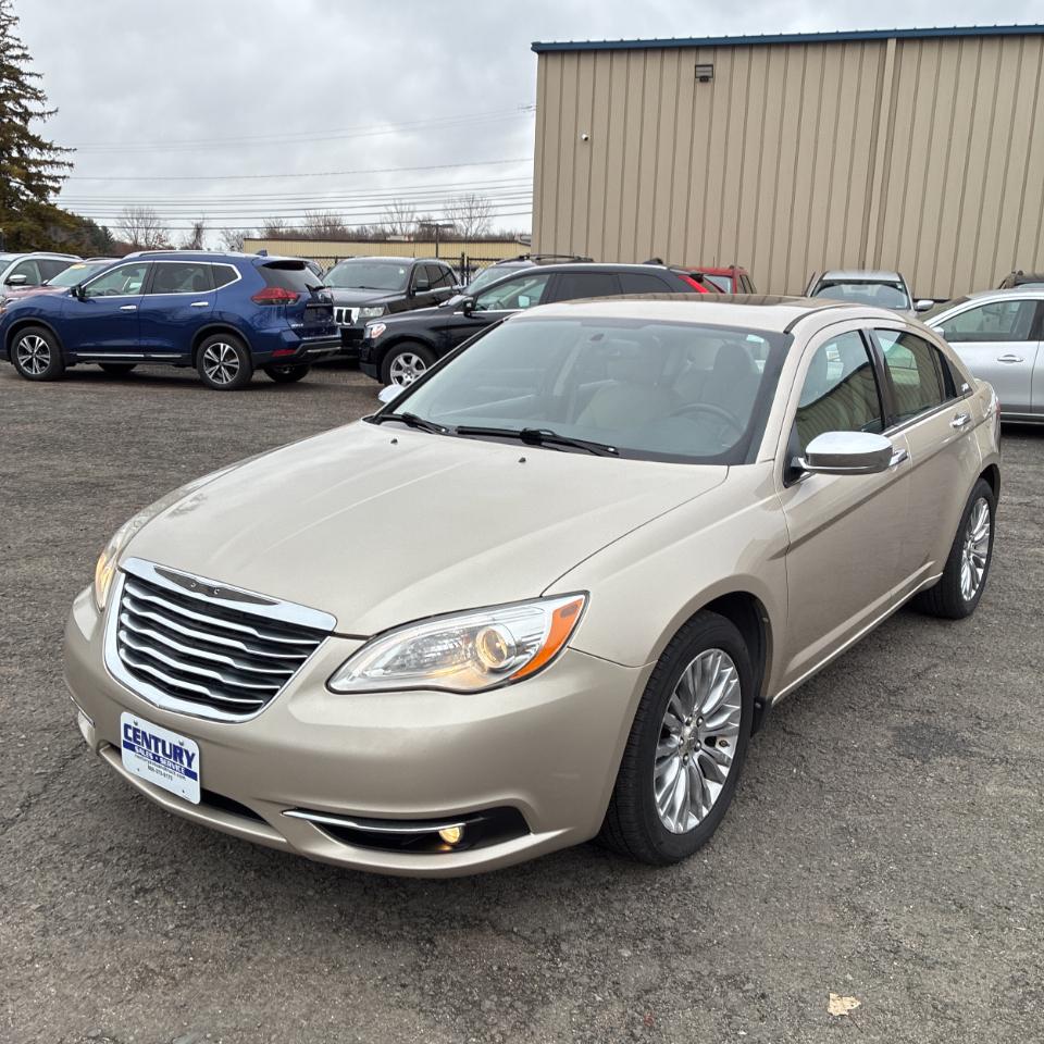 Chrysler 200 4dr Sdn Limited 2013