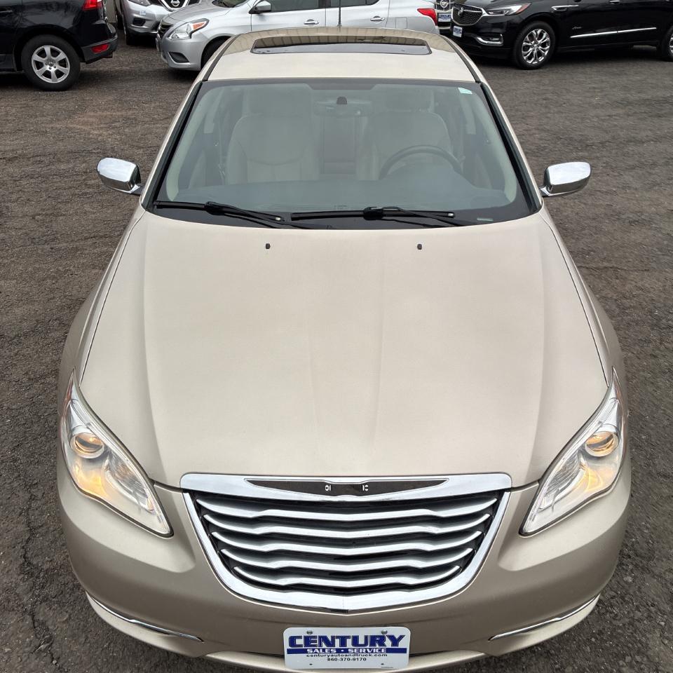 Chrysler 200 4dr Sdn Limited 2013