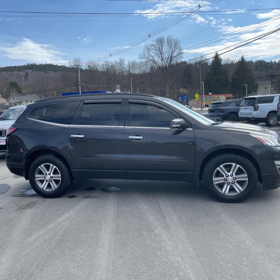 Chevrolet Traverse AWD 4dr LT w/2LT 2016