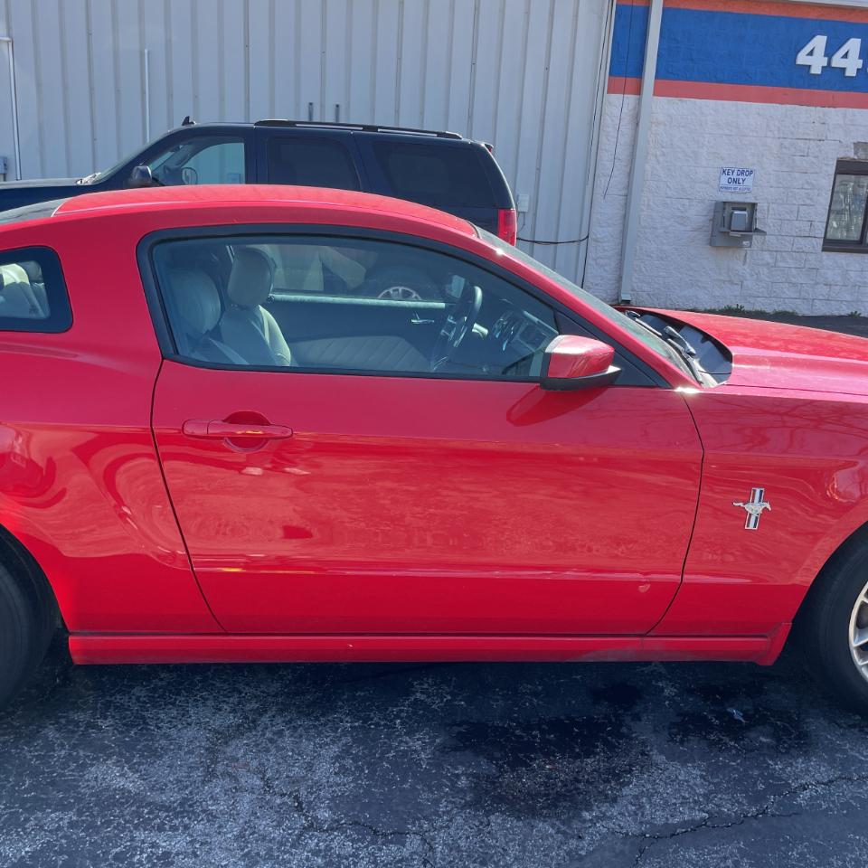 Ford Mustang 2dr Cpe V6 2014