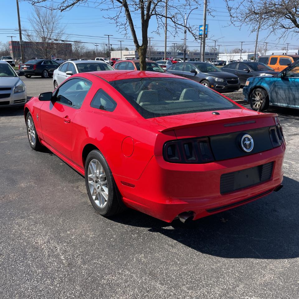 Ford Mustang 2dr Cpe V6 2014