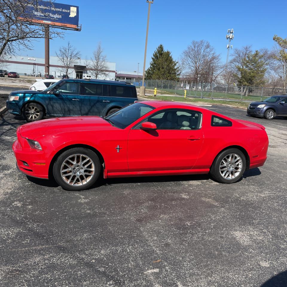 Ford Mustang 2dr Cpe V6 2014