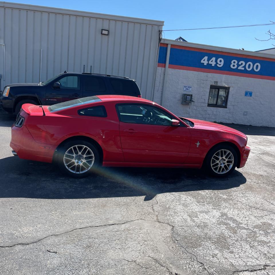 Ford Mustang 2dr Cpe V6 2014