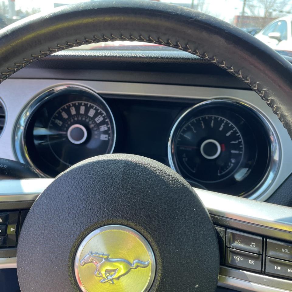 Ford Mustang 2dr Cpe V6 2014