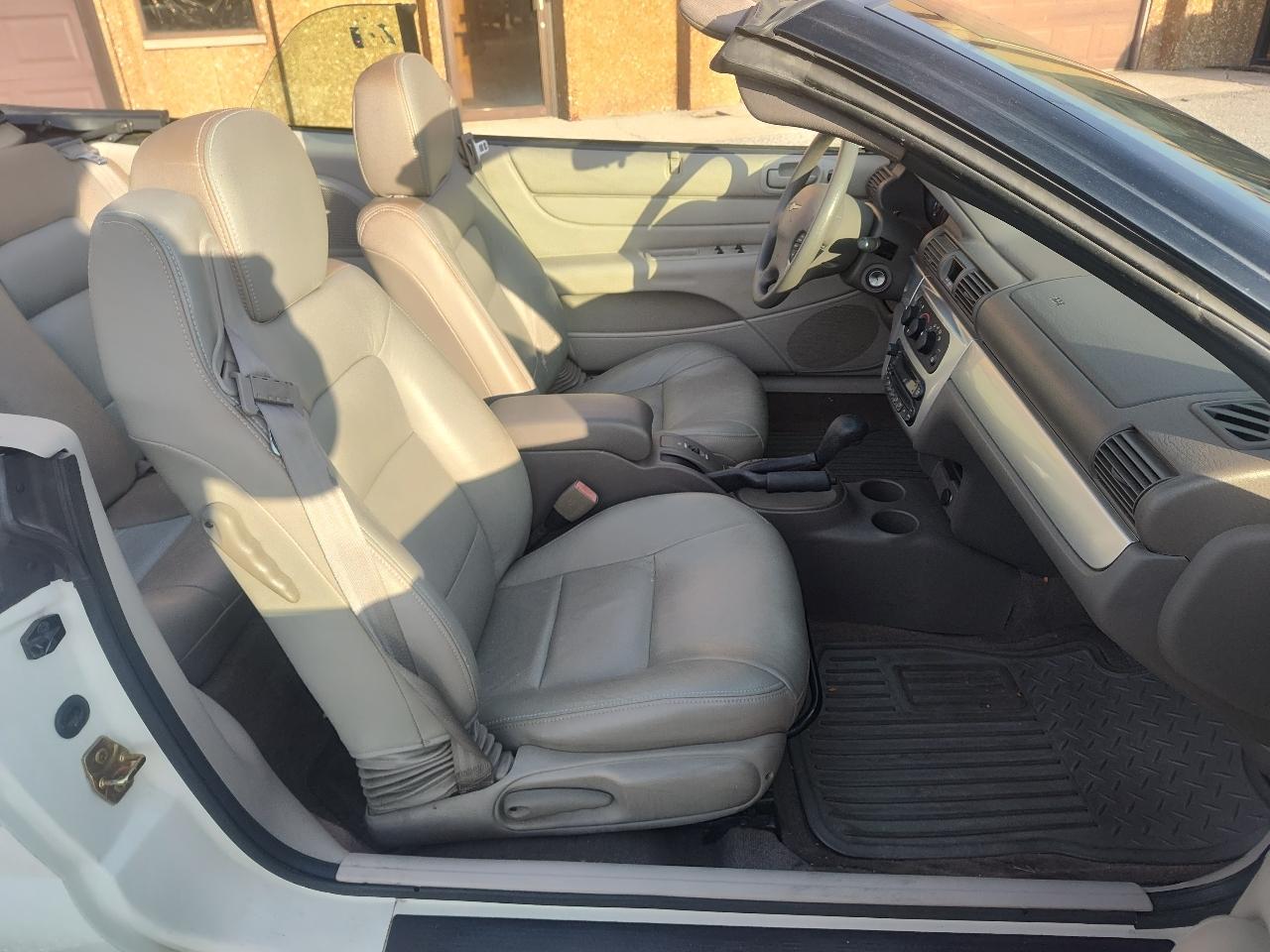 Chrysler Sebring Conv 2dr Touring 2006