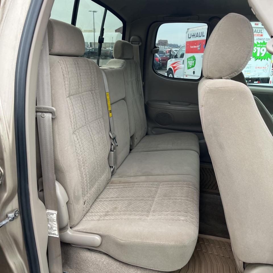 Toyota Tundra AccessCab V8 SR5 4WD Stepside (Natl 2005