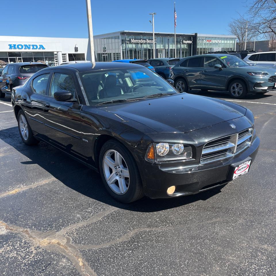 Dodge Charger 4dr Sdn R/T RWD 2008