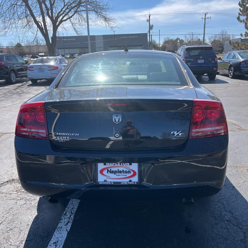 Dodge Charger 4dr Sdn R/T RWD 2008