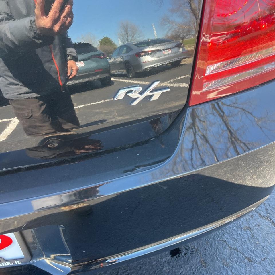 Dodge Charger 4dr Sdn R/T RWD 2008