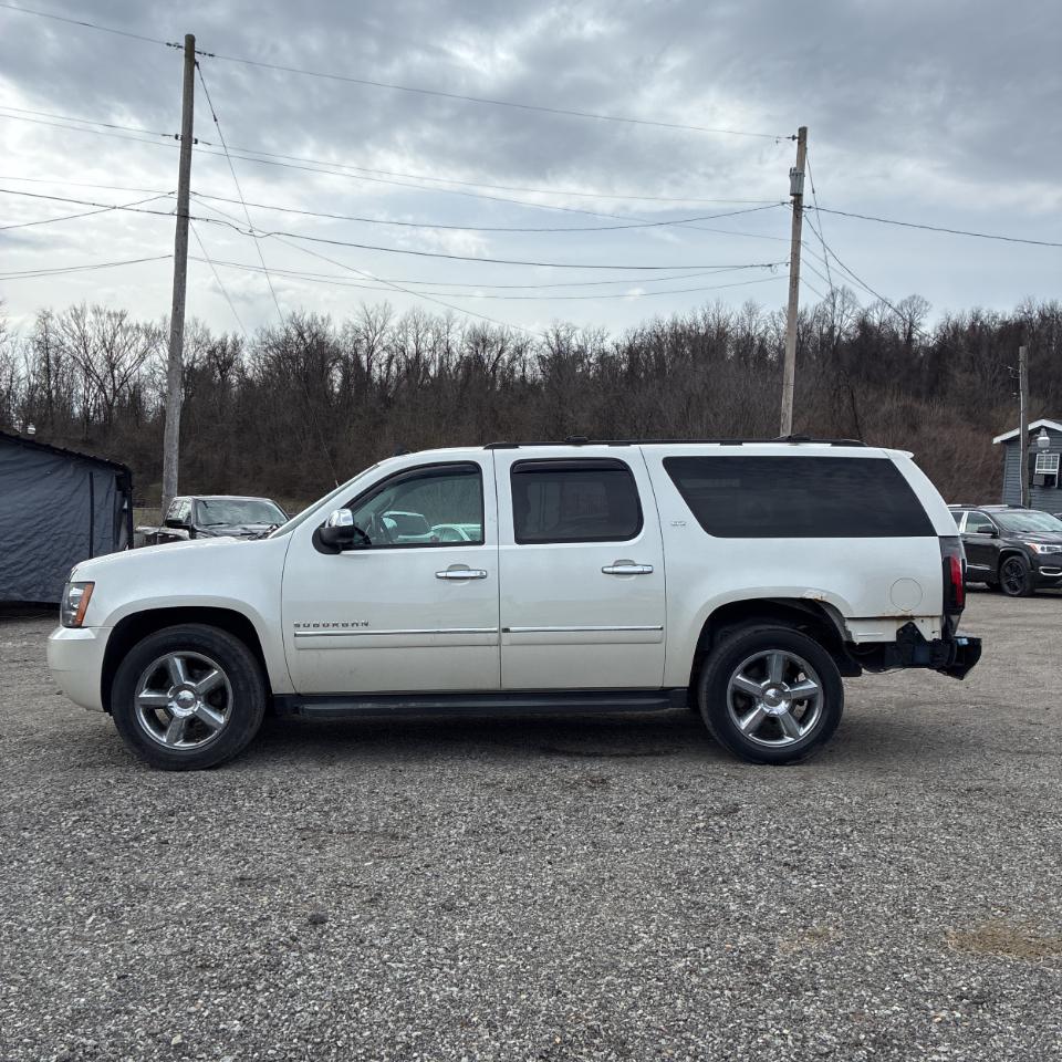 Chevrolet Suburban 4WD 4dr LTZ 2014