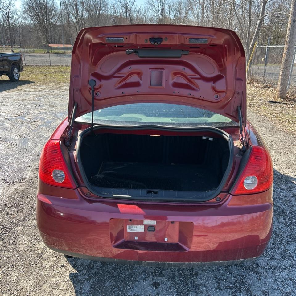 Pontiac G6 4dr Sdn 1SV Value Leader 2008