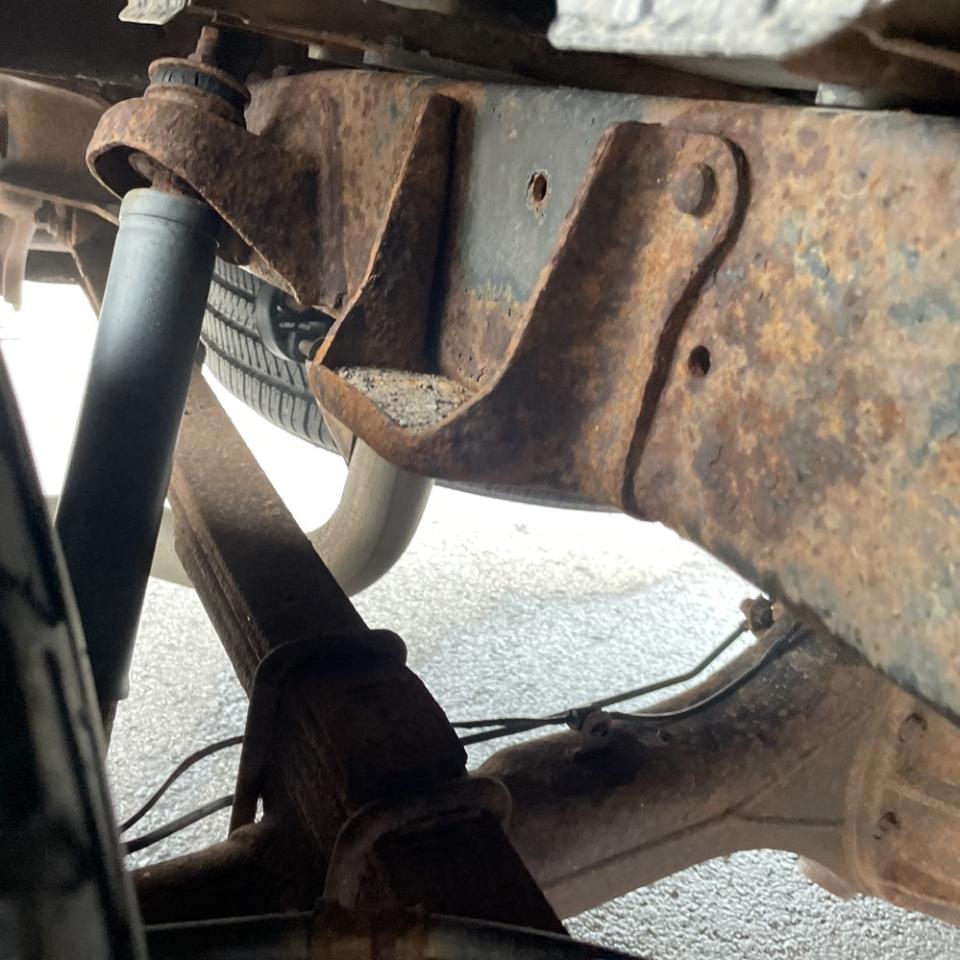 Toyota Tundra 4WD Truck Dbl 5.7L V8 6-Spd AT (Natl) 2008