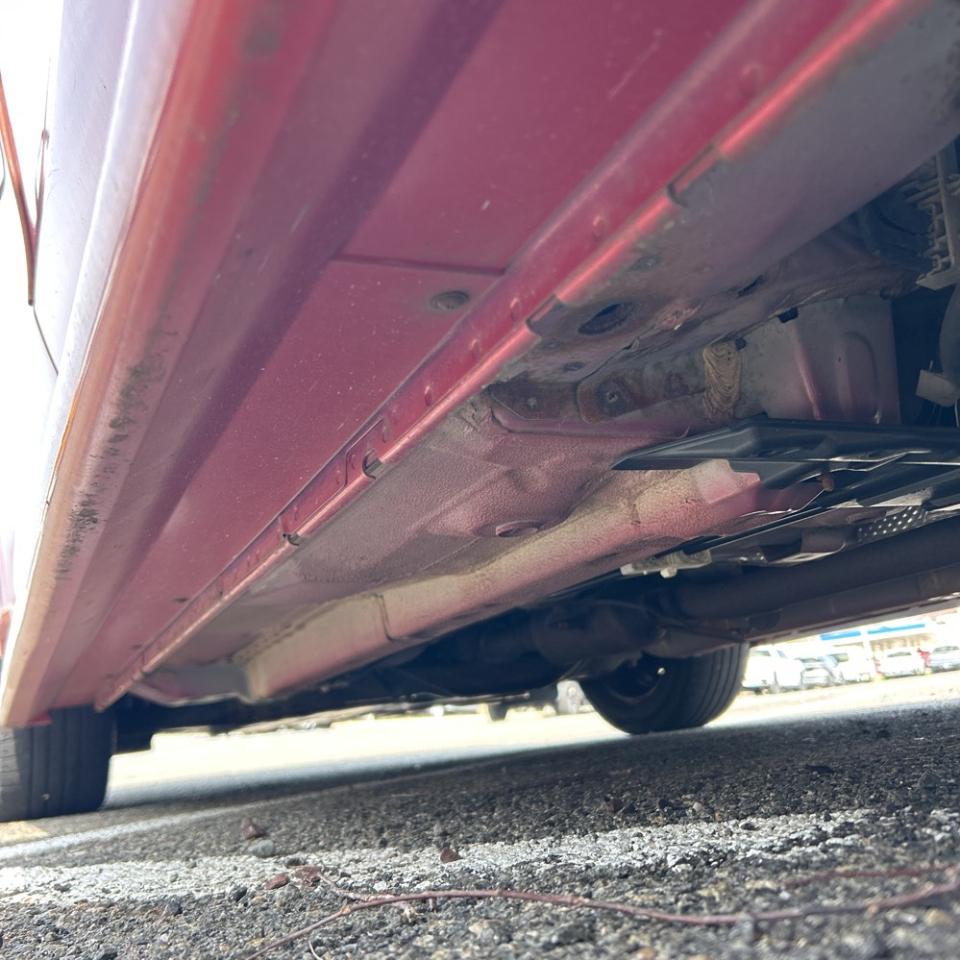 Mitsubishi Lancer 4dr Sdn ES Auto 2011