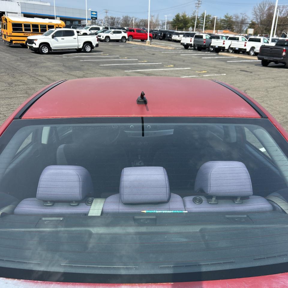 Mitsubishi Lancer 4dr Sdn ES Auto 2011