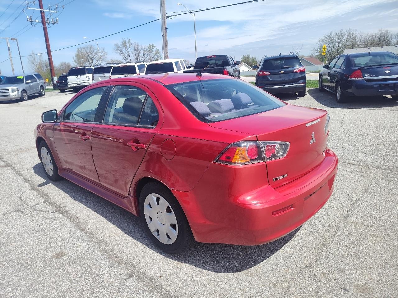 Mitsubishi Lancer 4dr Sdn ES Auto 2011