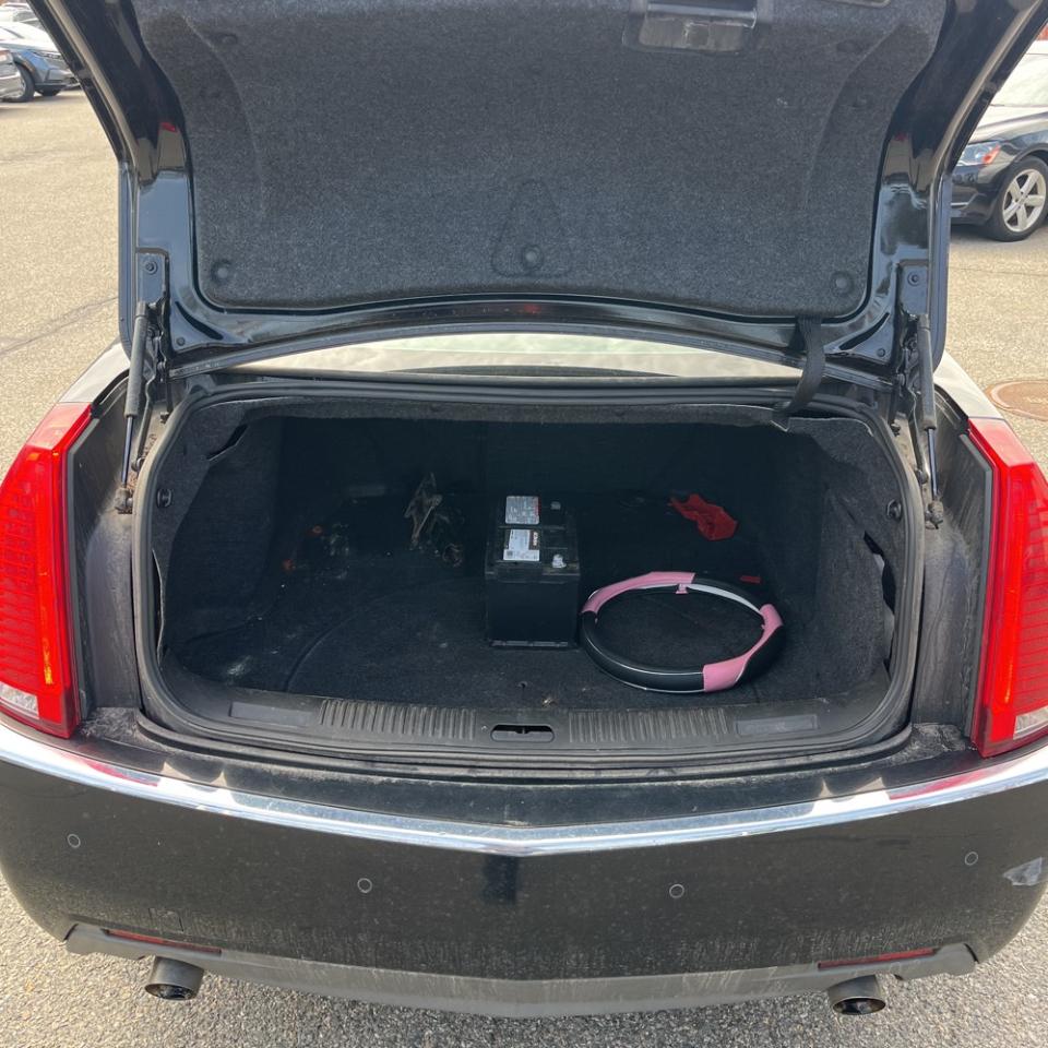 Cadillac CTS Sedan 4dr Sdn 3.6L Premium AWD 2010