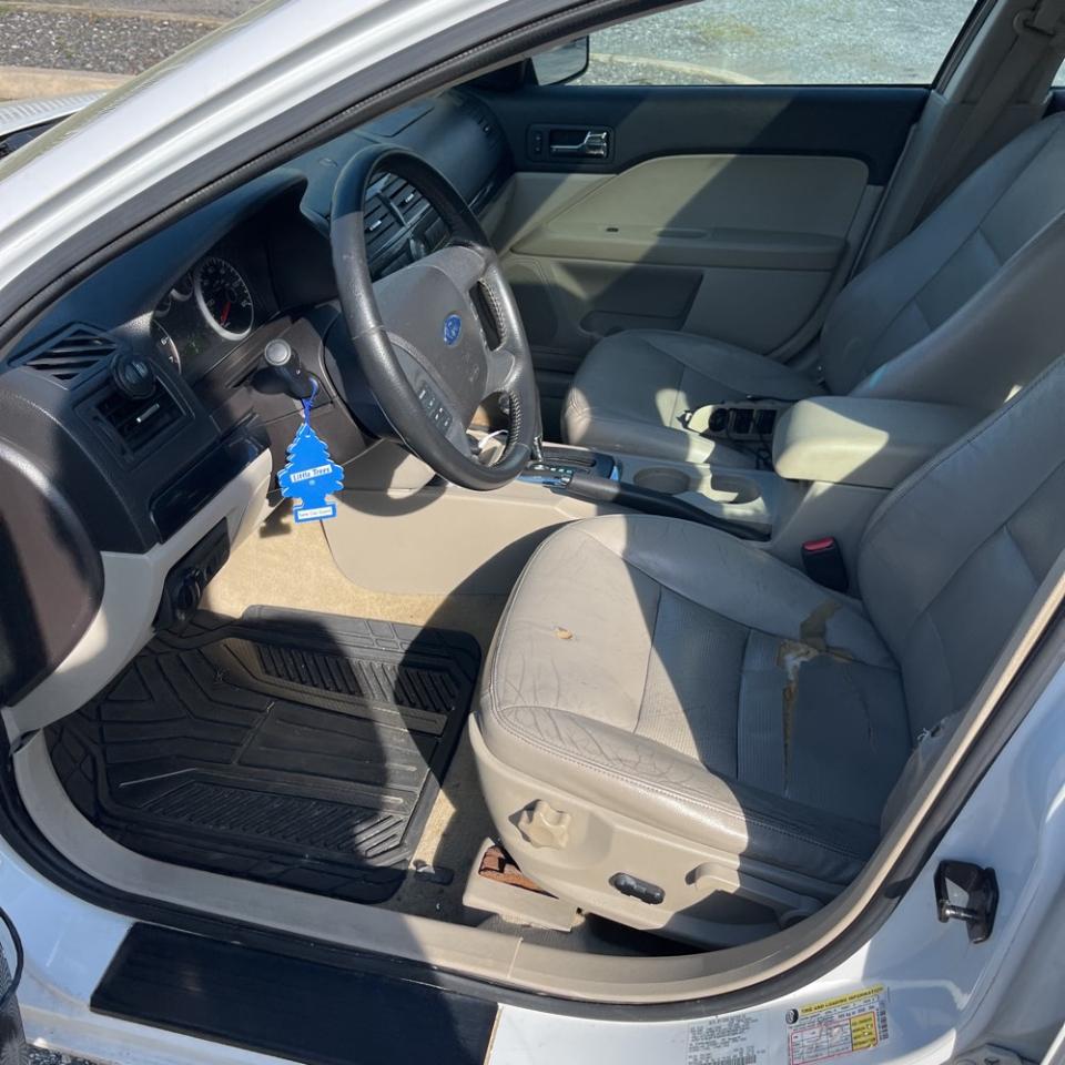 Ford Fusion 4dr Sdn V6 SEL 2006