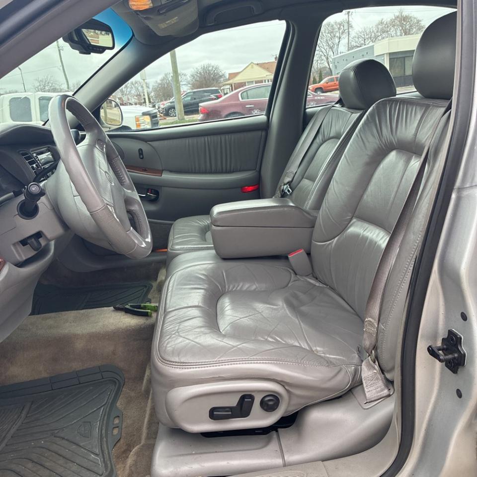 Buick Park Avenue 4dr Sdn 2003