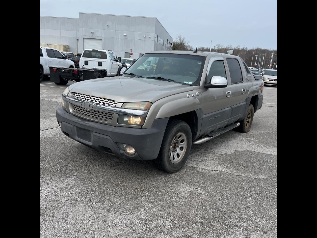 2003 Chevrolet Avalanche 1500 5dr Crew Cab 130" WB 4WD