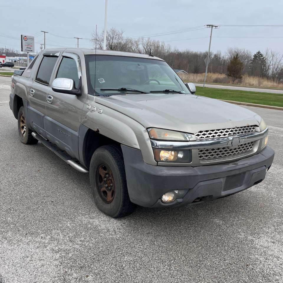 Chevrolet Avalanche 1500 5dr Crew Cab 130" WB 4WD 2003