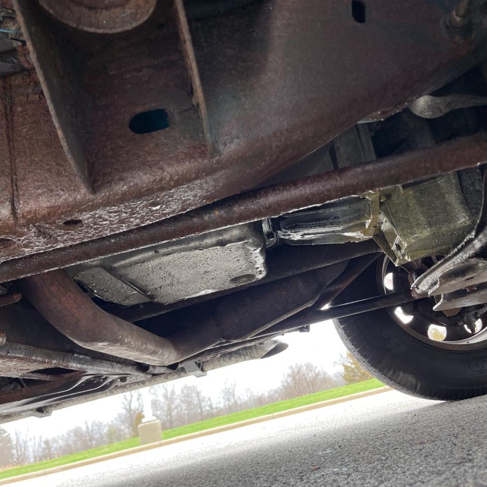 Chevrolet Avalanche 1500 5dr Crew Cab 130" WB 4WD 2003