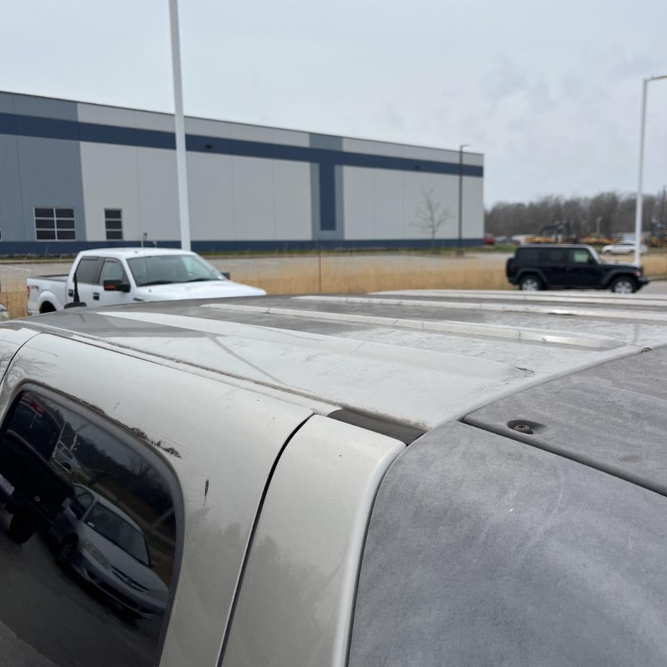 Chevrolet Avalanche 1500 5dr Crew Cab 130" WB 4WD 2003