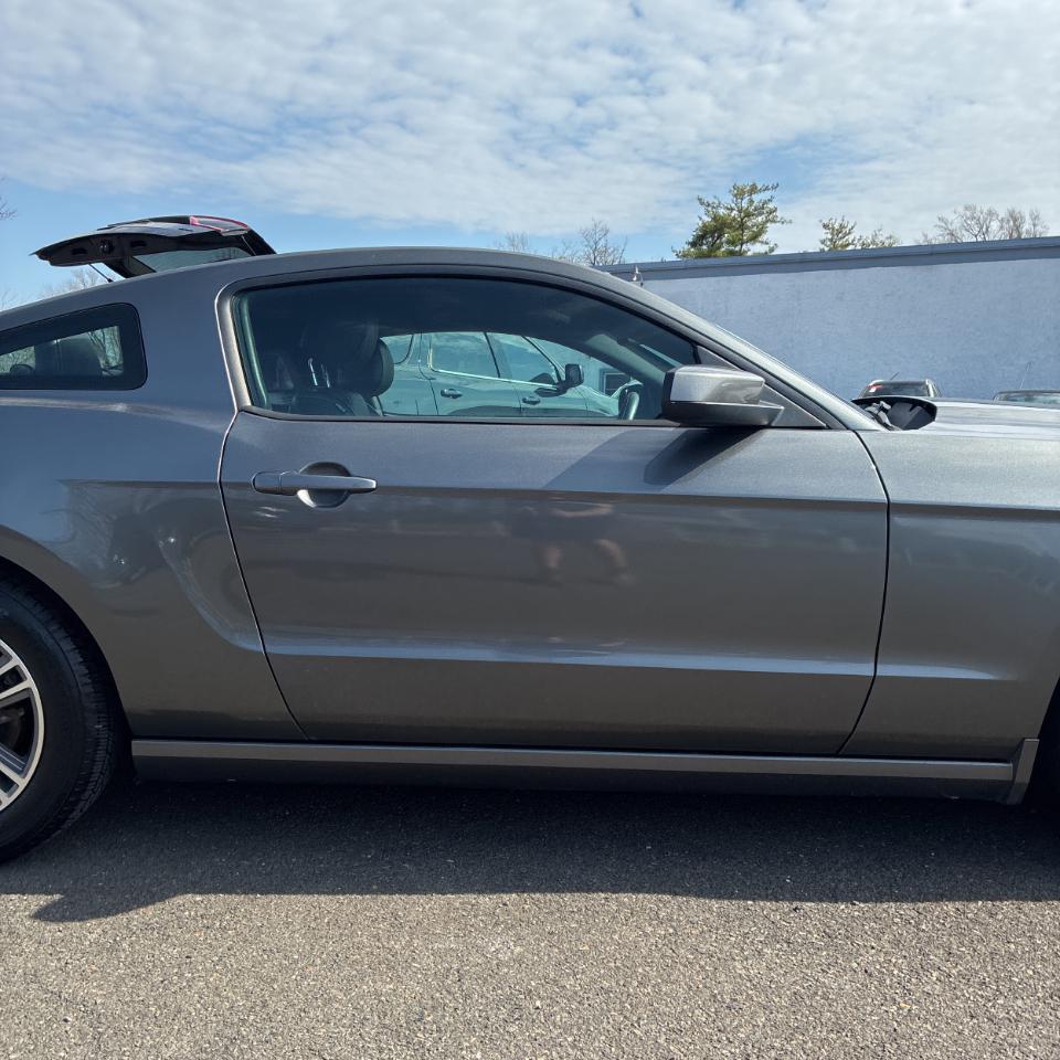 Ford Mustang 2dr Cpe V6 2013
