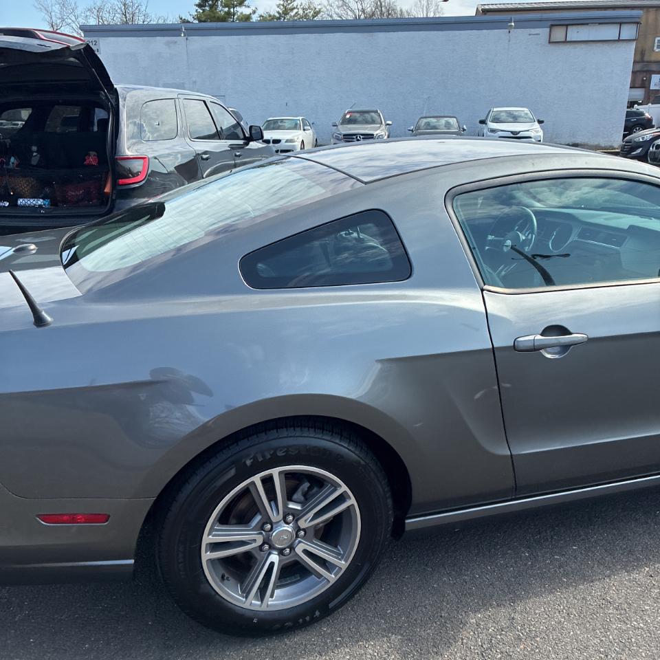 Ford Mustang 2dr Cpe V6 2013