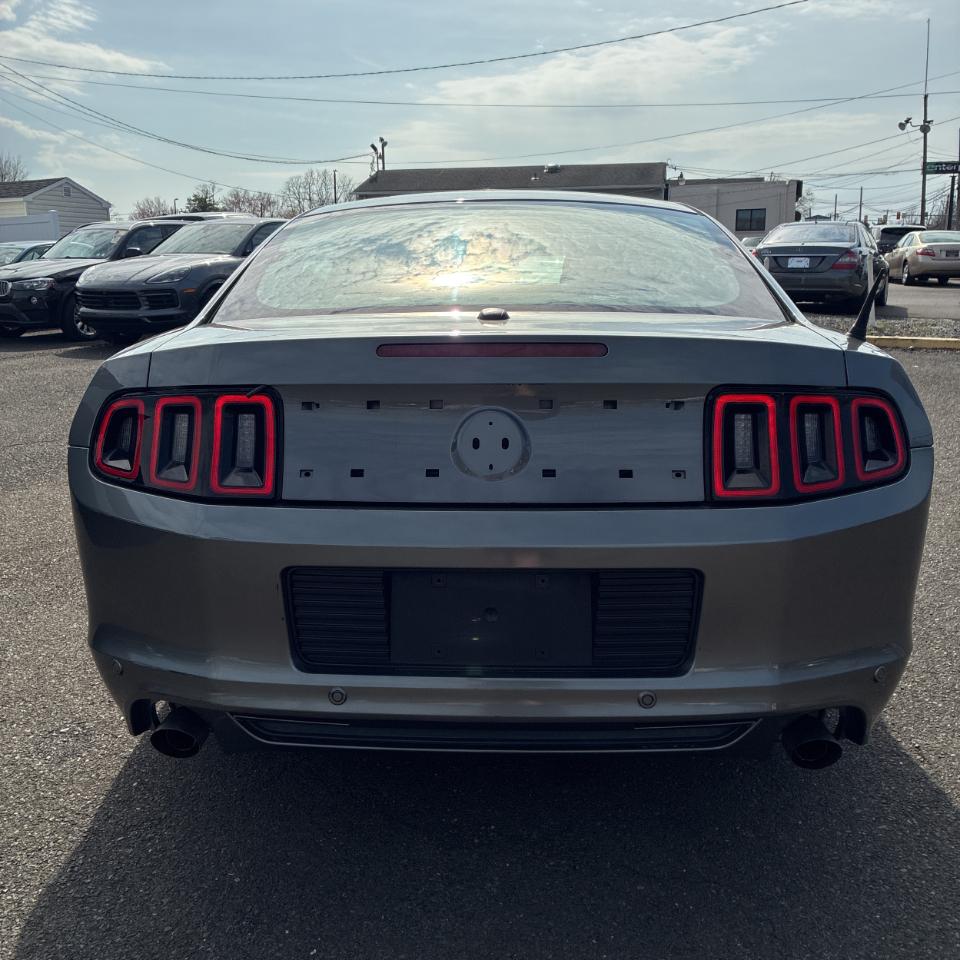 Ford Mustang 2dr Cpe V6 2013