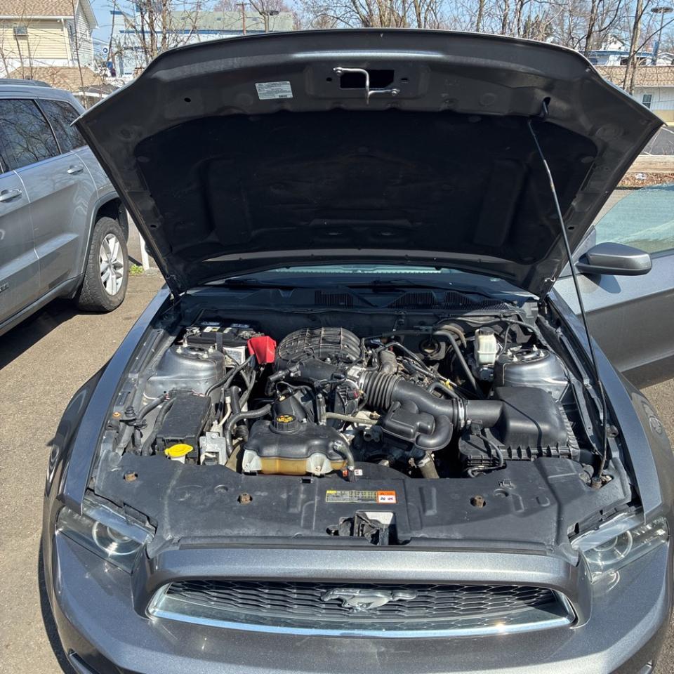 Ford Mustang 2dr Cpe V6 2013